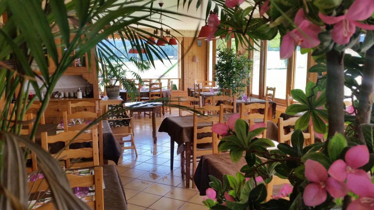 Hotel Restaurant Le Yeti Les Rousses Esterno foto